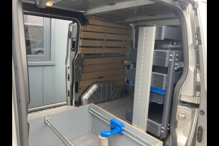Ford Transit Custom 2.0 TDCi EURO6 130pk Automaat Trend L1H1 300 2XSCHUIFDEUR/AIRCO/CRUISE/PDC/VERW.VOORRUIT/SORTIMO