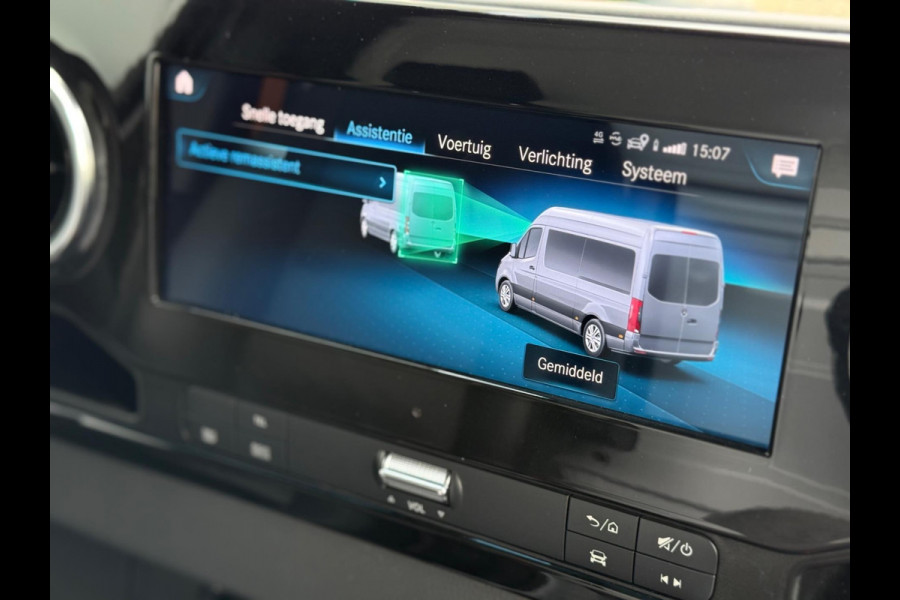Mercedes-Benz Sprinter 519 | Oprijwagen | Autoambulance | gesloten cabine | Led | ACC | Autotransporter