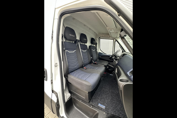 Iveco Daily 35S16V 2.3 352 Automaat 160PK 3500 KG trekvermogen