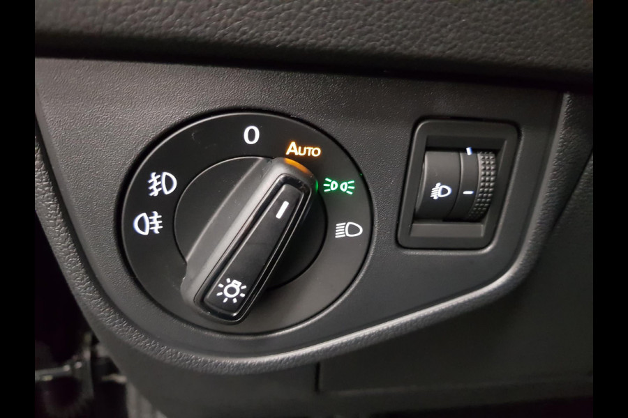 Volkswagen Polo 1.0 TSI Life DSG | Navigatie | Digitale Cockpit | Airco | Parkeer sensoren V+A | LED | Lichtmetalen Velgen