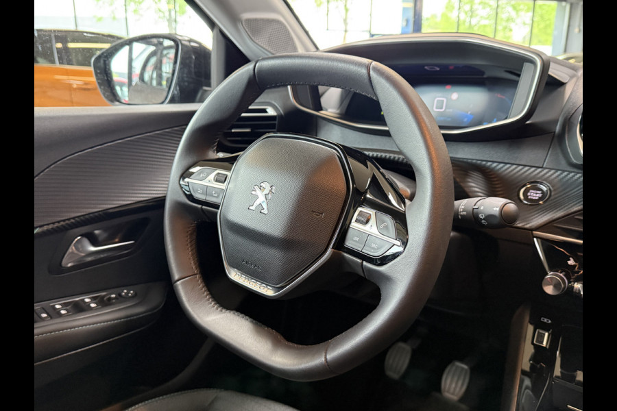 Peugeot 208 1.2 PT 100pk Allure Pack | Apple Carplay | ACC | Stoelverwarming | 360 Camera | PDC | Dealer Onderhouden!