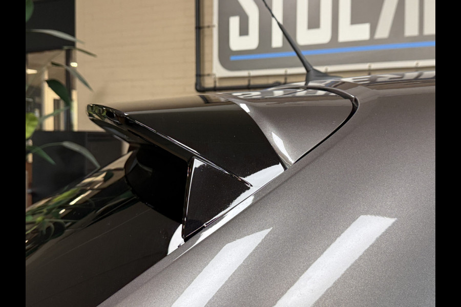 Peugeot 208 1.2 PT 100pk Allure Pack | Apple Carplay | ACC | Stoelverwarming | 360 Camera | PDC | Dealer Onderhouden!