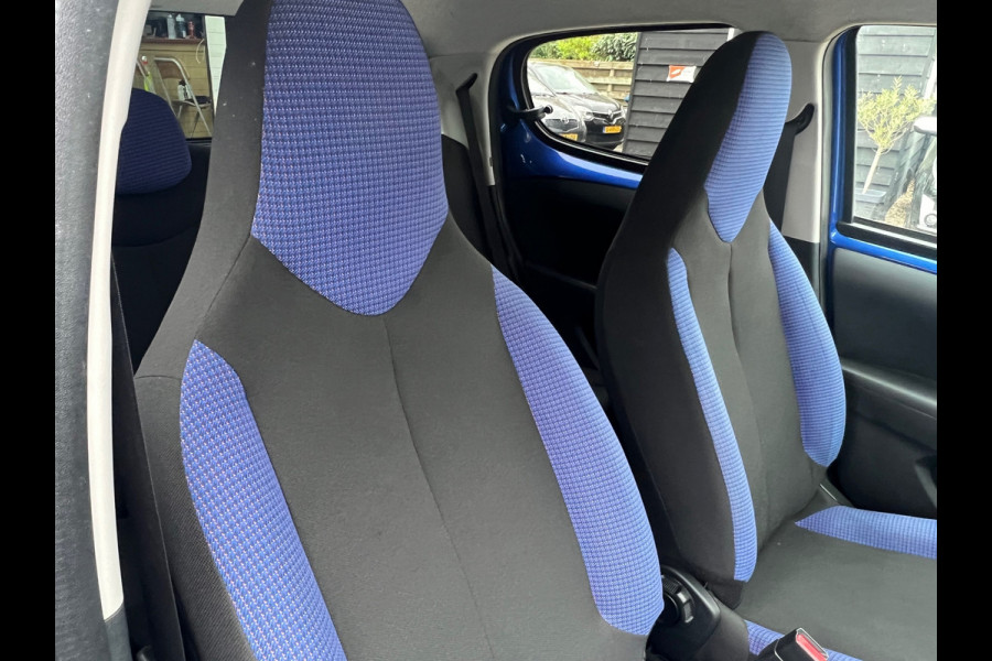 Citroën C1 1.0 VTi Shine Apple carplay clima NL-AUTO-NAP.