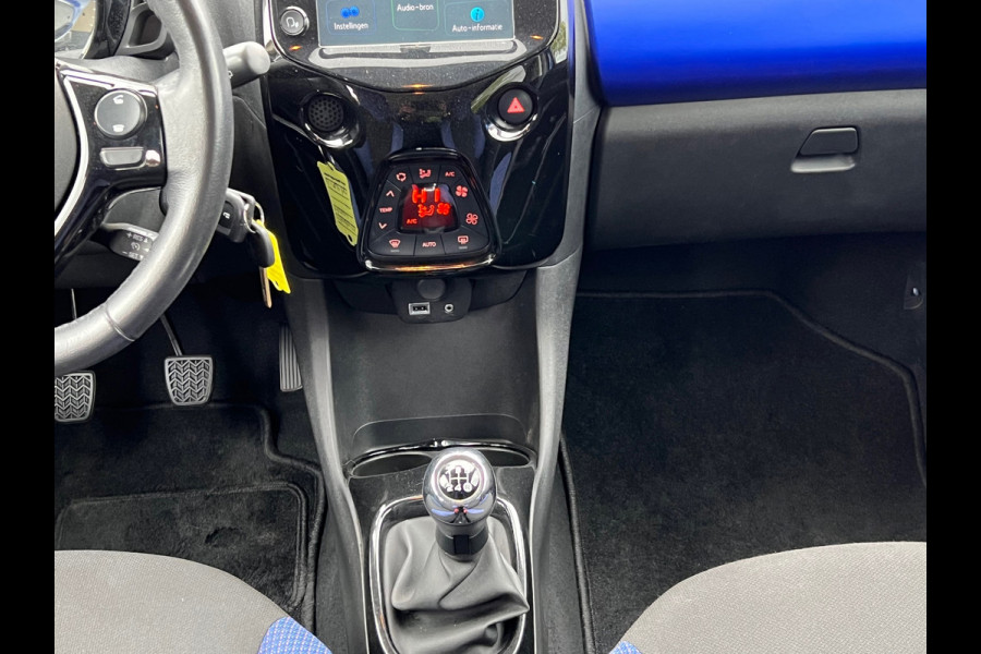Citroën C1 1.0 VTi Shine Apple carplay clima NL-AUTO-NAP.