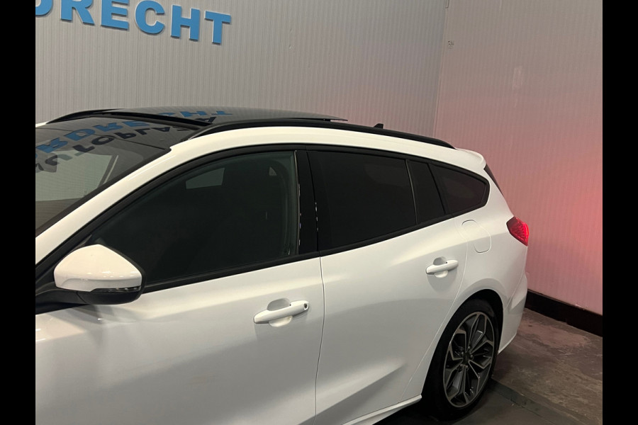 Ford FOCUS Wagon 1.0 EcoBoost Hybrid ST Line X PANO / CAMERA /HEAD UP