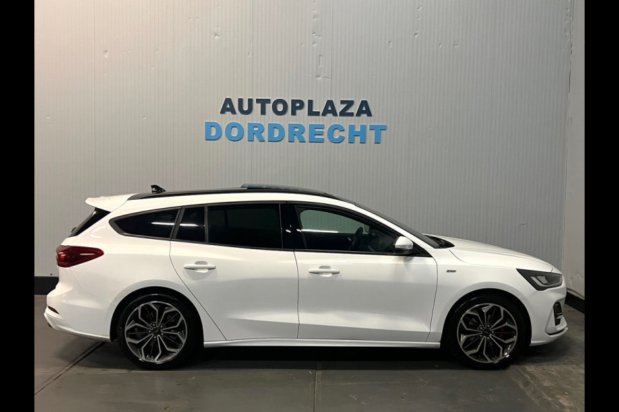 Ford FOCUS Wagon 1.0 EcoBoost Hybrid ST Line X PANO / CAMERA /HEAD UP