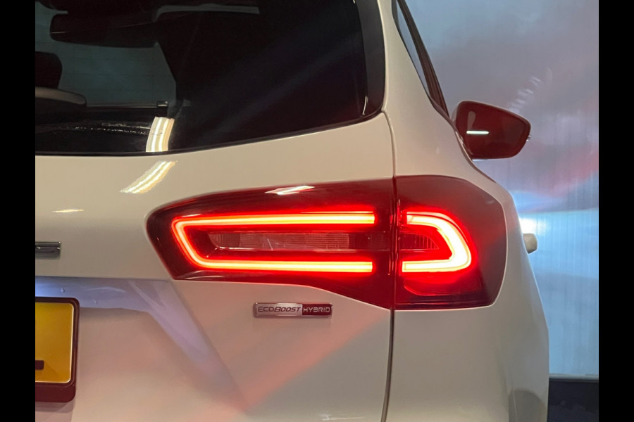 Ford FOCUS Wagon 1.0 EcoBoost Hybrid ST Line X PANO / CAMERA /HEAD UP
