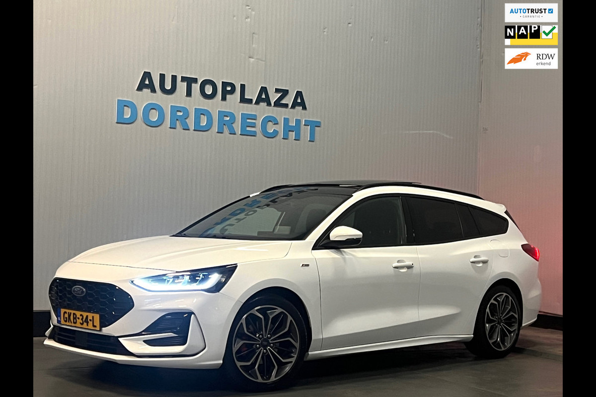 Ford FOCUS Wagon 1.0 EcoBoost Hybrid ST Line X PANO / CAMERA /HEAD UP Ford FOCUS Wagon 1.0 EcoBoost Hybrid ST Line X PANO / CAMERA /HEAD UP