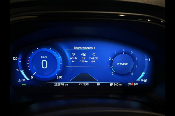 Ford FOCUS Wagon 1.0 EcoBoost Hybrid ST Line X PANO / CAMERA /HEAD UP