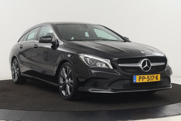 Mercedes-Benz CLA-Klasse Shooting Brake 180 Business Solution | Stoelverwarming | Full LED | Half leder | Sportstoelen | Camera | Trekhaak | Navigatie | Park Assist | Cruise control | Airco | Bluetooth