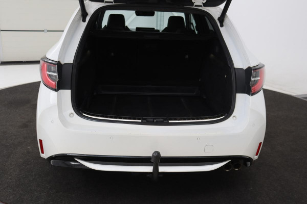 Toyota Corolla 2.0 Hybrid Premium | Leder | Head-Up | Stoelverwarming | Trekhaak | Adaptive cruise | Matrix LED | Carplay | Keyless | Camera