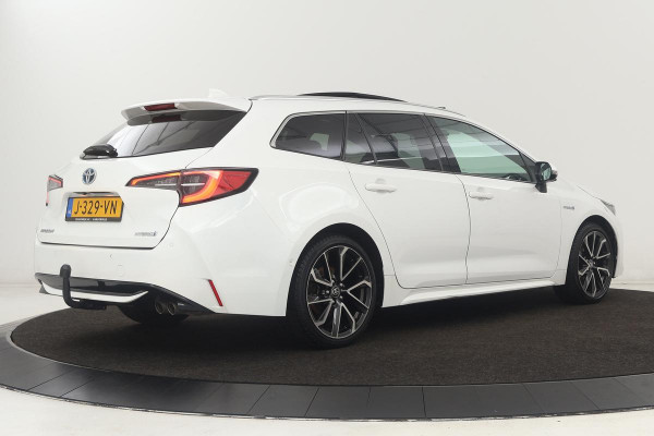 Toyota Corolla 2.0 Hybrid Premium | Leder | Head-Up | Stoelverwarming | Trekhaak | Adaptive cruise | Matrix LED | Carplay | Keyless | Camera