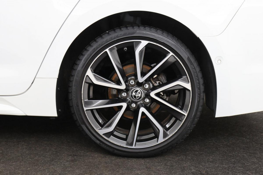 Toyota Corolla 2.0 Hybrid Premium | Leder | Head-Up | Stoelverwarming | Trekhaak | Adaptive cruise | Matrix LED | Carplay | Keyless | Camera