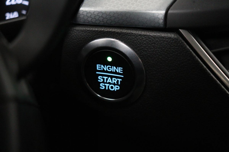 Ford Focus 1.0 EcoBoost Active | Carplay | Full LED | Navigatie | Cruise control | Parkeerhulp | Airco | Bluetooth