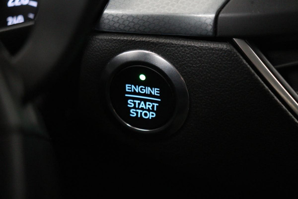 Ford Focus 1.0 EcoBoost Active | Carplay | Full LED | Navigatie | Cruise control | Parkeerhulp | Airco | Bluetooth
