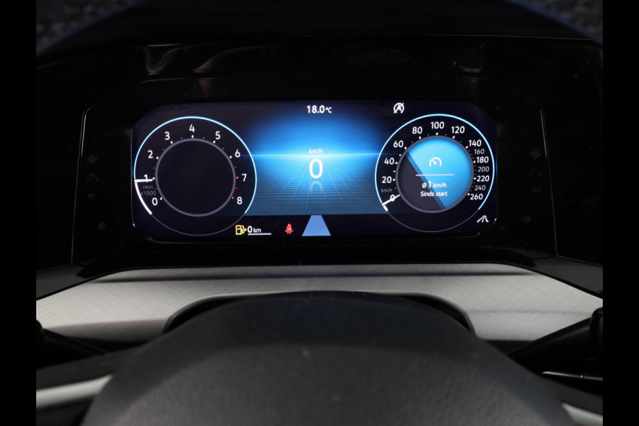 Volkswagen Golf 1.5 TSI Life 130 pk | Navigatie | Parkeersensoren | Adaptieve cruise control | Stoelverwarming | Apple Carplay/Android Auto |