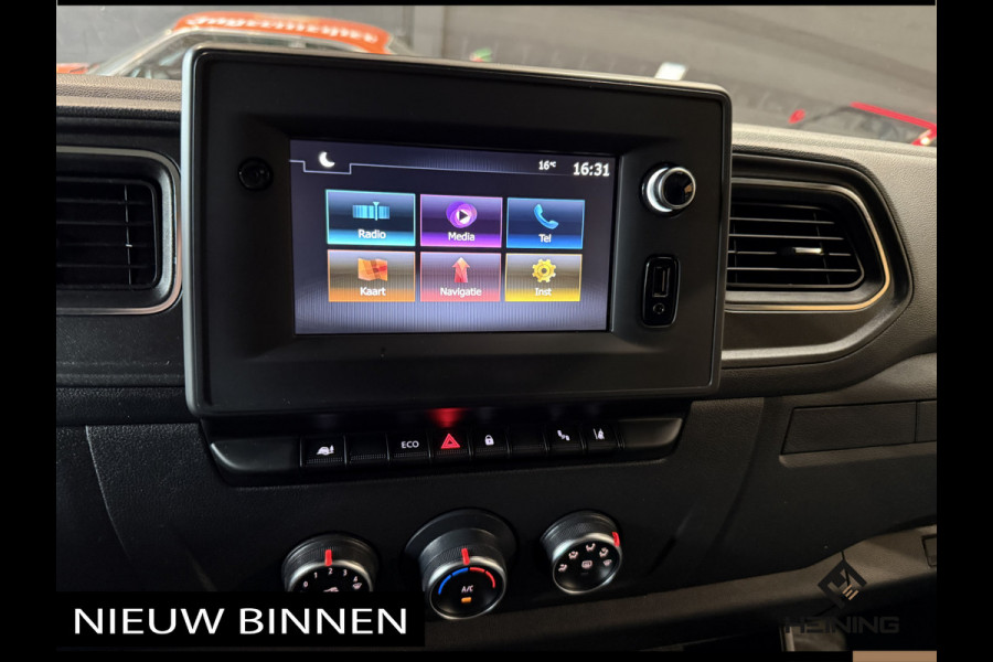 Renault Master T35 2.3 dCi 180 PK L2H2 Energy Comfort 3.5 Ton Trekhaak eerste eigenaar met NAP