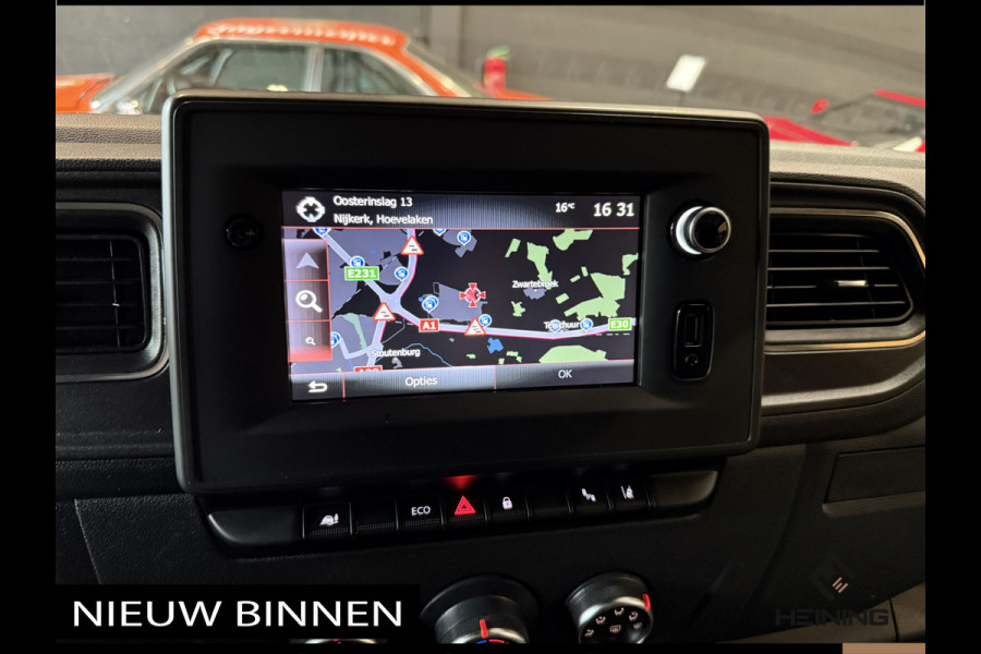 Renault Master T35 2.3 dCi 180 PK L2H2 Energy Comfort 3.5 Ton Trekhaak eerste eigenaar met NAP