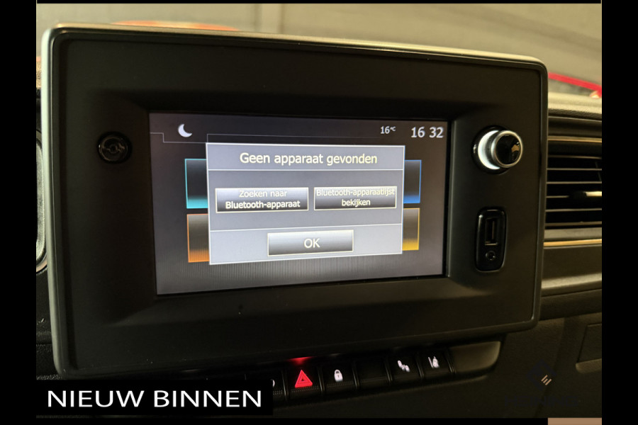 Renault Master T35 2.3 dCi 180 PK L2H2 Energy Comfort 3.5 Ton Trekhaak eerste eigenaar met NAP
