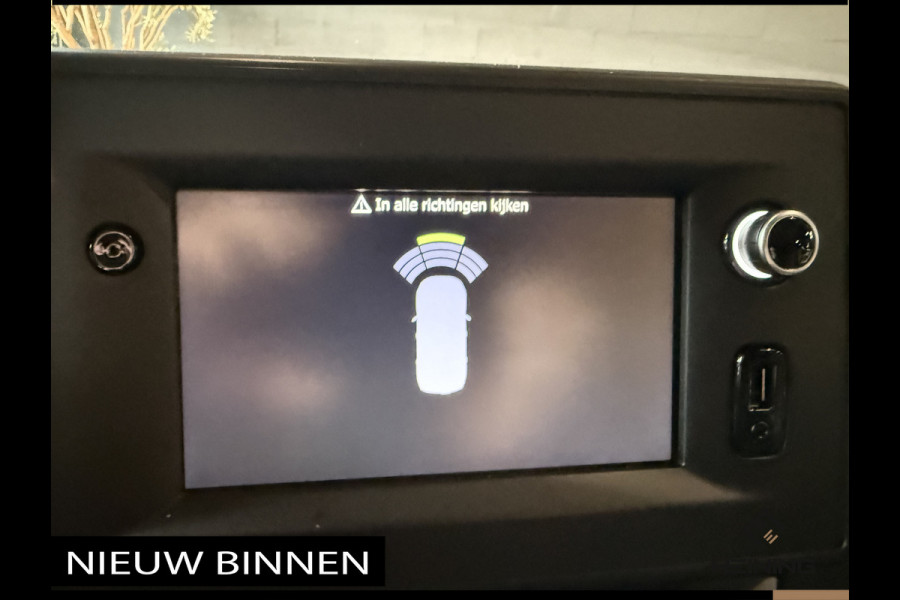 Renault Master T35 2.3 dCi 180 PK L2H2 Energy Comfort 3.5 Ton Trekhaak eerste eigenaar met NAP
