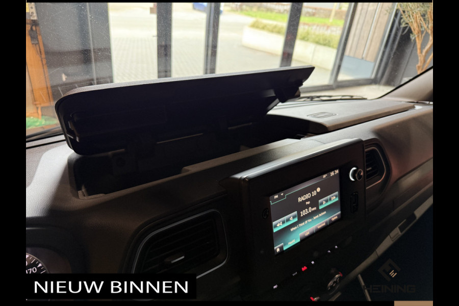 Renault Master T35 2.3 dCi 180 PK L2H2 Energy Comfort 3.5 Ton Trekhaak eerste eigenaar met NAP