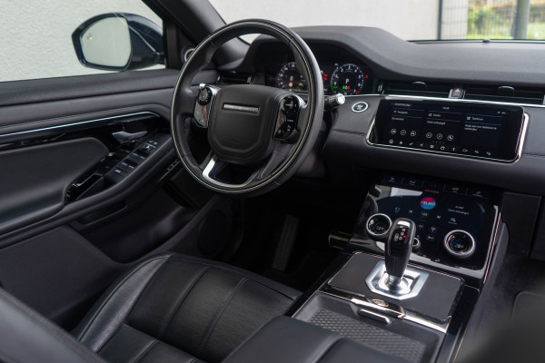 Land Rover Range Rover Evoque 1.5 HSE P300e AWD R-dynamic / Virtual Cockpit/ Adaptive Cruise Control/ Panoramadak/ 227kW (309pk)