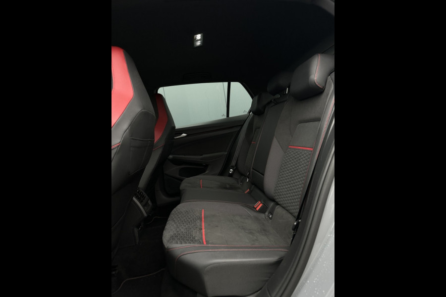 Volkswagen Golf 2.0 TSI GTI CLUBSPORT Navi Climate Sfeer Elek pakket Sportvelgen