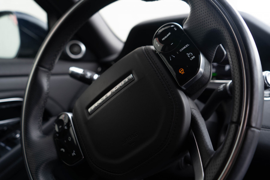 Land Rover Range Rover Evoque 1.5 HSE P300e AWD R-dynamic / Virtual Cockpit/ Adaptive Cruise Control/ Panoramadak/ 227kW (309pk)
