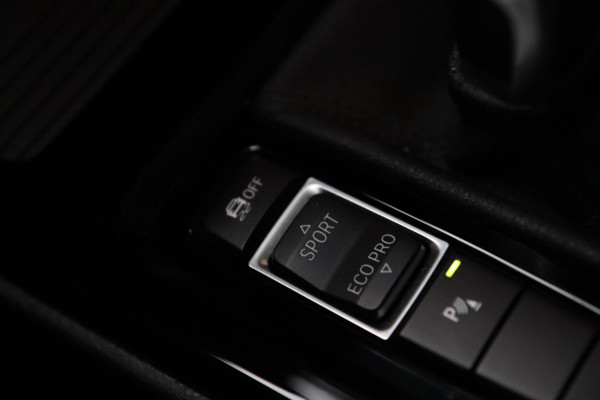 BMW X2 SDrive18i / LED / CRUISE / LEDER / PDC V+A / NAVI