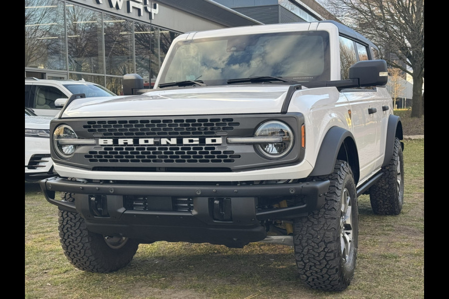 Ford USA Bronco AWD 2.7L V6 ECOBOOST BADLANDS