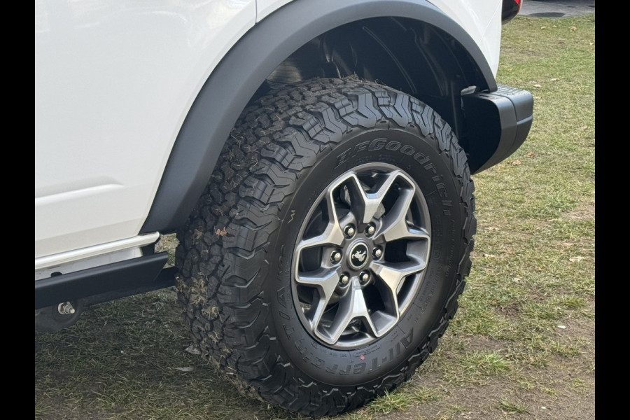 Ford USA Bronco AWD 2.7L V6 ECOBOOST BADLANDS