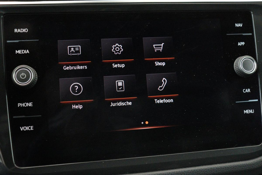Volkswagen Tiguan 1.5 TSI R-Line | Panoramadak | 360 camera | Trekhaak | Full LED | Stoelverwarming | Carplay | Harman-Kardon | Adaptive cruise | Navigatie