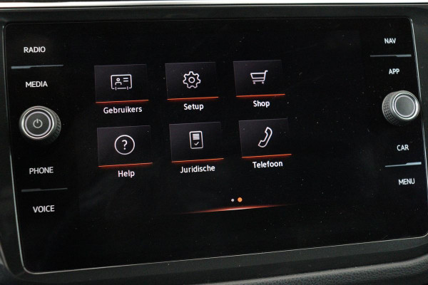 Volkswagen Tiguan 1.5 TSI R-Line | Panoramadak | 360 camera | Trekhaak | Full LED | Stoelverwarming | Carplay | Harman-Kardon | Adaptive cruise | Navigatie