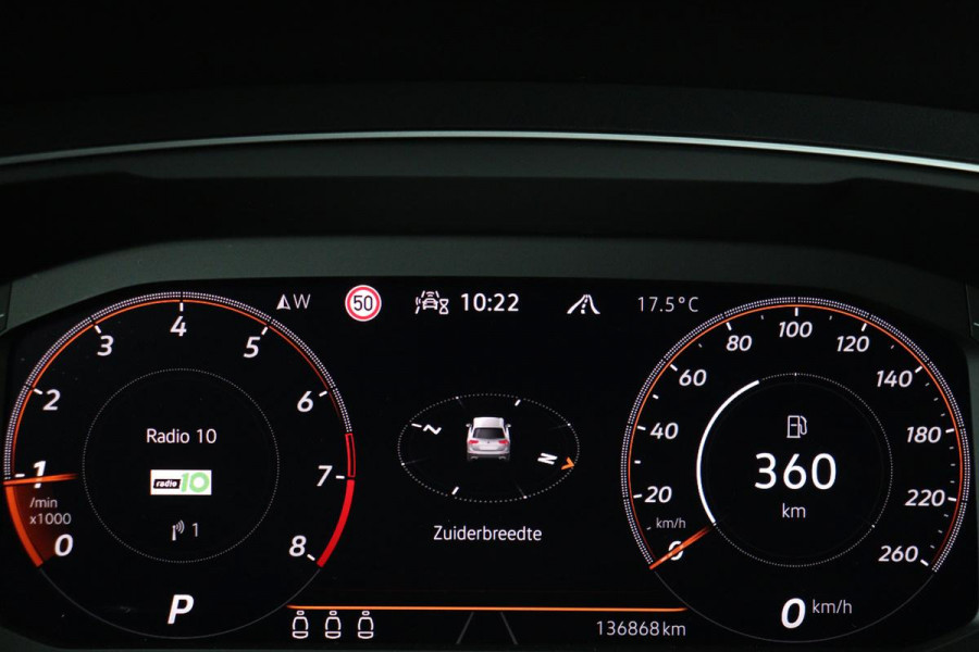 Volkswagen Tiguan 1.5 TSI R-Line | Panoramadak | 360 camera | Trekhaak | Full LED | Stoelverwarming | Carplay | Harman-Kardon | Adaptive cruise | Navigatie