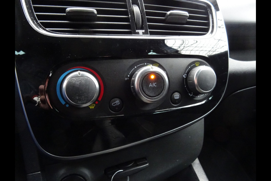 Renault Clio 0.9 TCe Limited * PDC * TREKHAAK * DEALER ONDERH. !!
