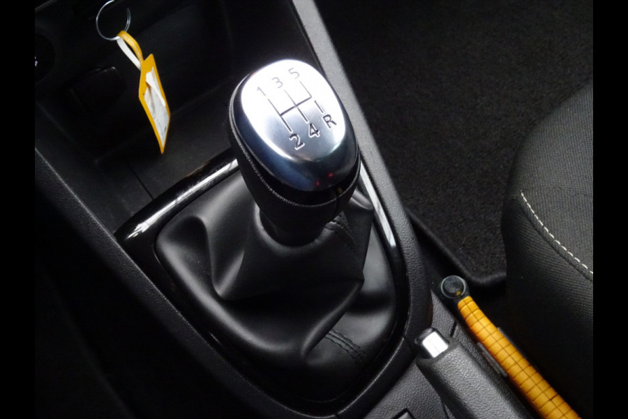 Renault Clio 0.9 TCe Limited * PDC * TREKHAAK * DEALER ONDERH. !!