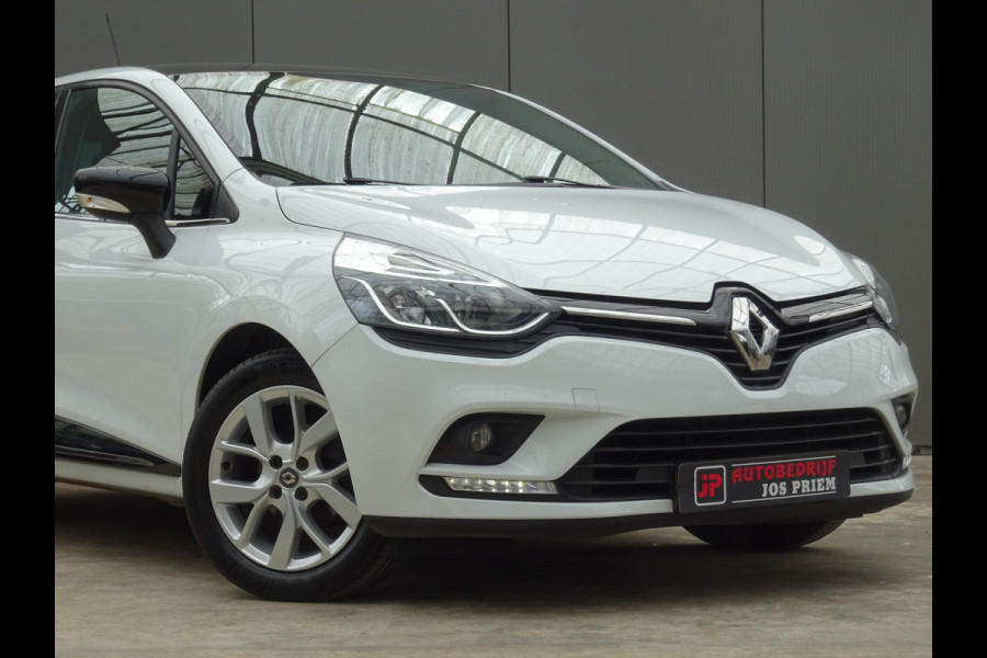 Renault Clio 0.9 TCe Limited * PDC * TREKHAAK * DEALER ONDERH. !!