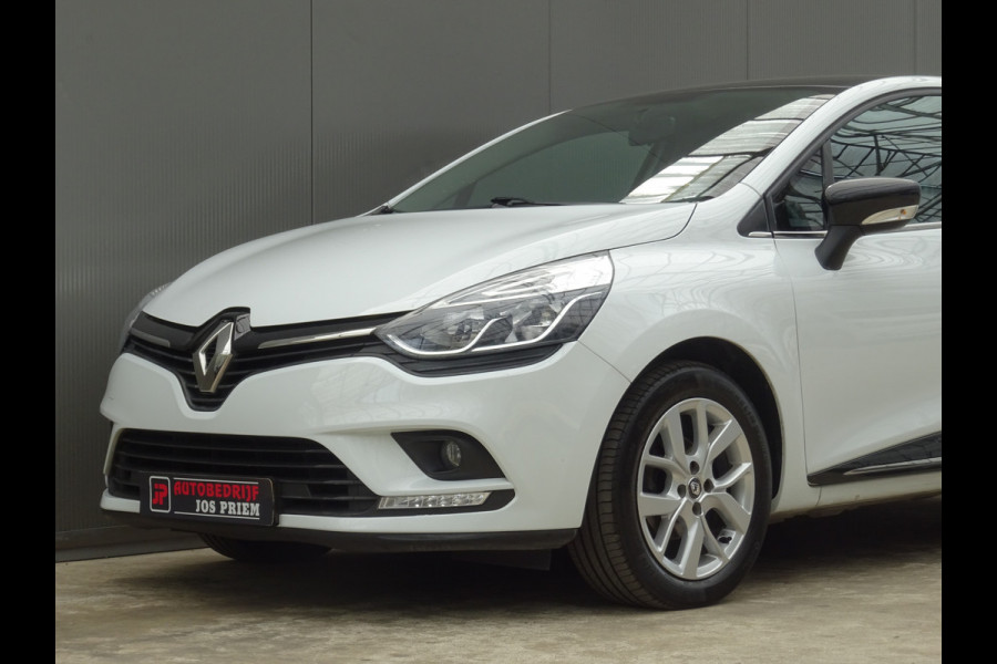 Renault Clio 0.9 TCe Limited * PDC * TREKHAAK * DEALER ONDERH. !!