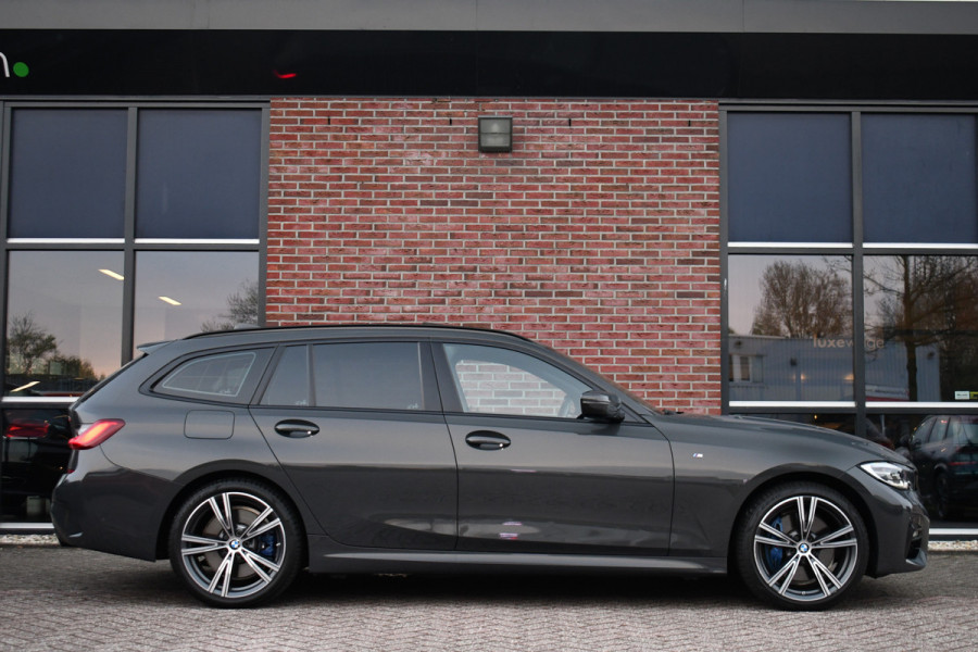 BMW 3 Serie Touring 330e xDrive M-Sport Dravit Pano HUD El-zetels Adp-demping Camera