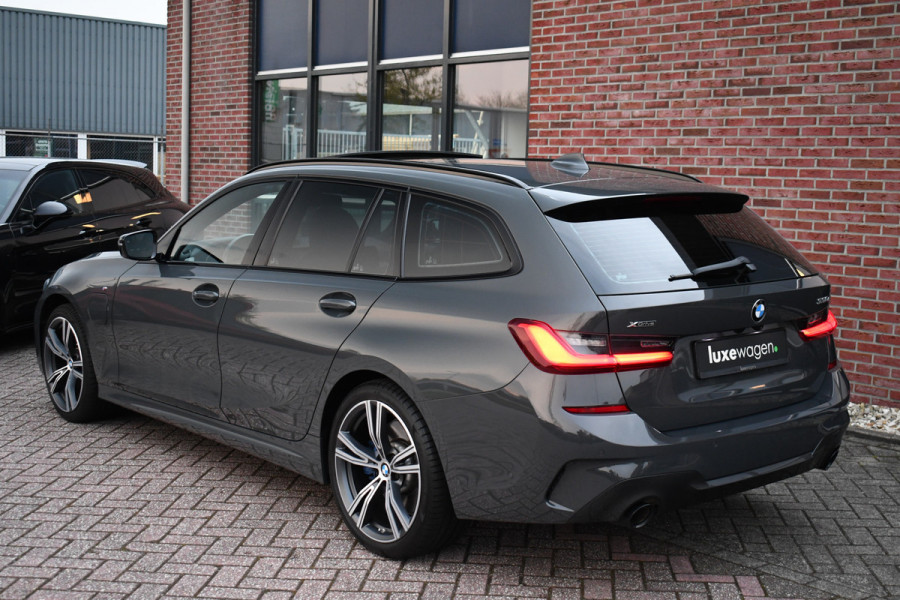 BMW 3 Serie Touring 330e xDrive M-Sport Dravit Pano HUD El-zetels Adp-demping Camera