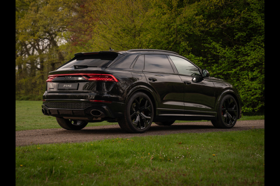Audi RS Q8 Quattro | Akrapovic | B&O | Stoelventilatie | Pano-dak | Massage | Head-up | Adapt. cruise
