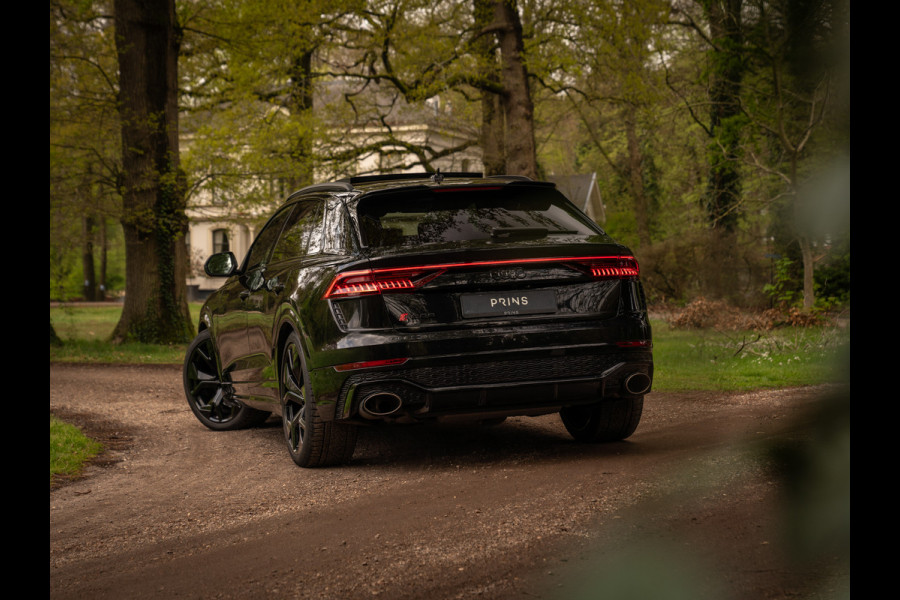 Audi RS Q8 Quattro | Akrapovic | B&O | Stoelventilatie | Pano-dak | Massage | Head-up | Adapt. cruise