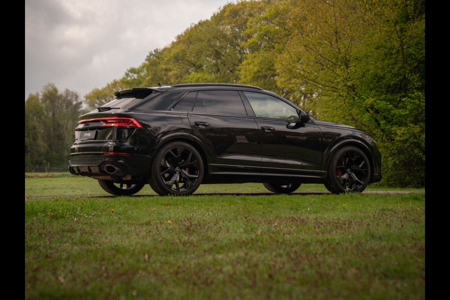 Audi RS Q8 Quattro | Akrapovic | B&O | Stoelventilatie | Pano-dak | Massage | Head-up | Adapt. cruise