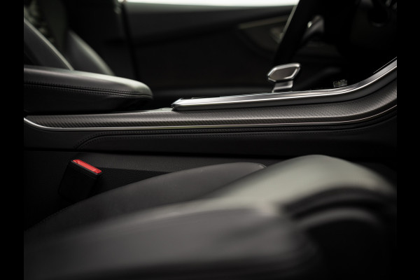 Audi RS Q8 Quattro | Akrapovic | B&O | Stoelventilatie | Pano-dak | Massage | Head-up | Adapt. cruise