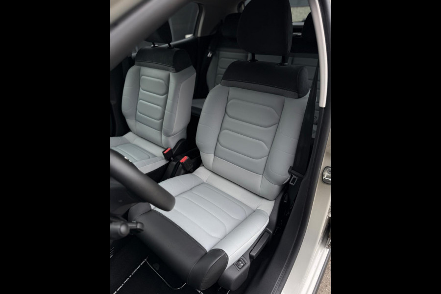 Citroën C3 1.2 PureTech ELLE Edition Camera Leder Automaat