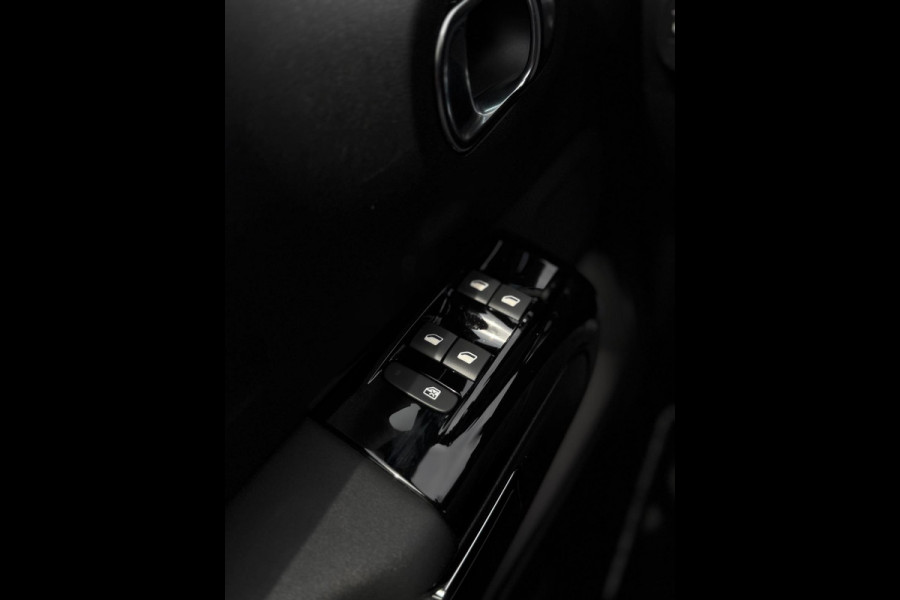 Citroën C3 1.2 PureTech ELLE Edition Camera Leder Automaat