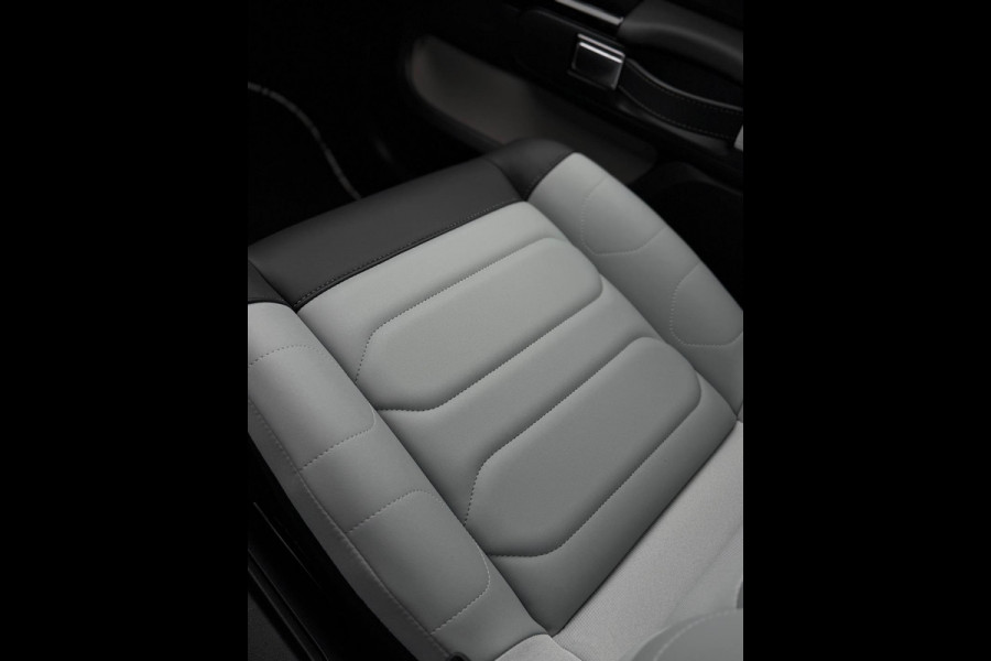 Citroën C3 1.2 PureTech ELLE Edition Camera Leder Automaat