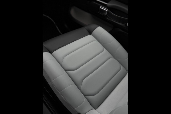 Citroën C3 1.2 PureTech ELLE Edition Camera Leder Automaat