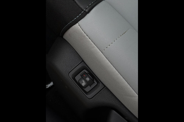 Citroën C3 1.2 PureTech ELLE Edition Camera Leder Automaat