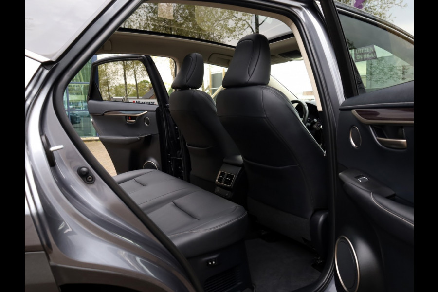 Lexus NX 300h AWD President | Mark Levinson | Panoramadak | Trekhaak